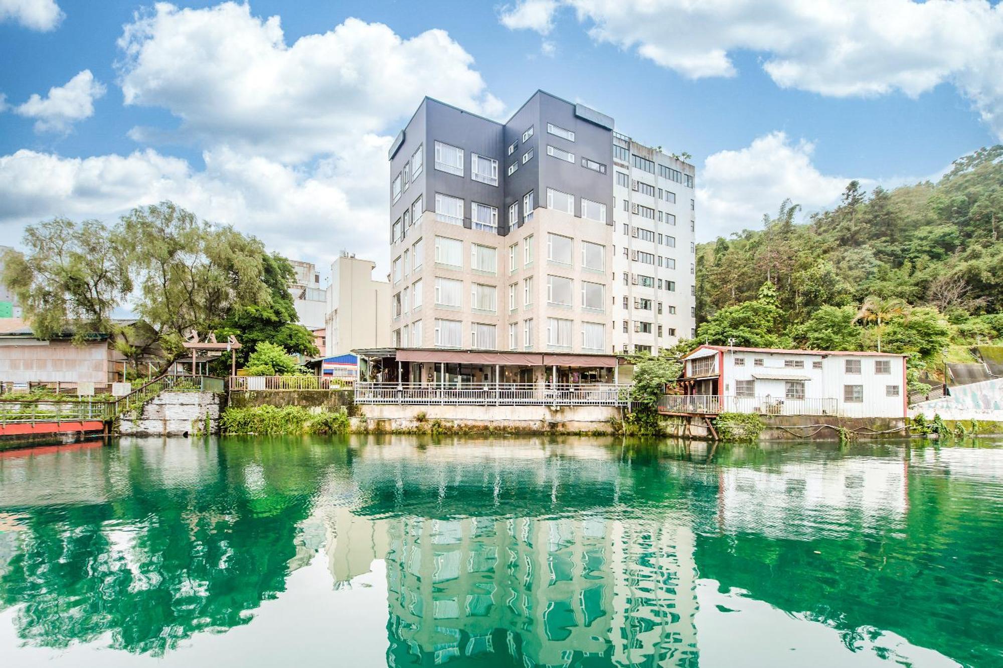Shui Yang Boatel Hotel Yuchi Bagian luar foto