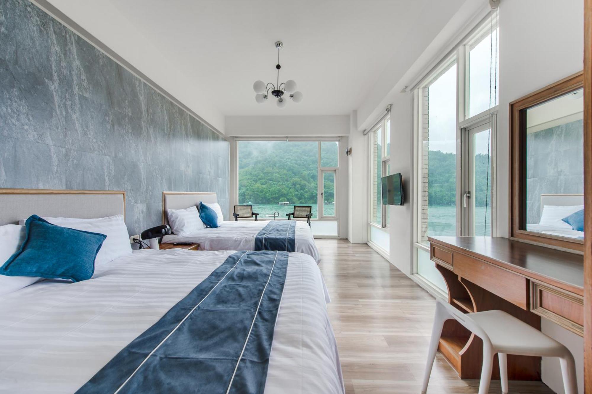 Shui Yang Boatel Hotel Yuchi Bagian luar foto