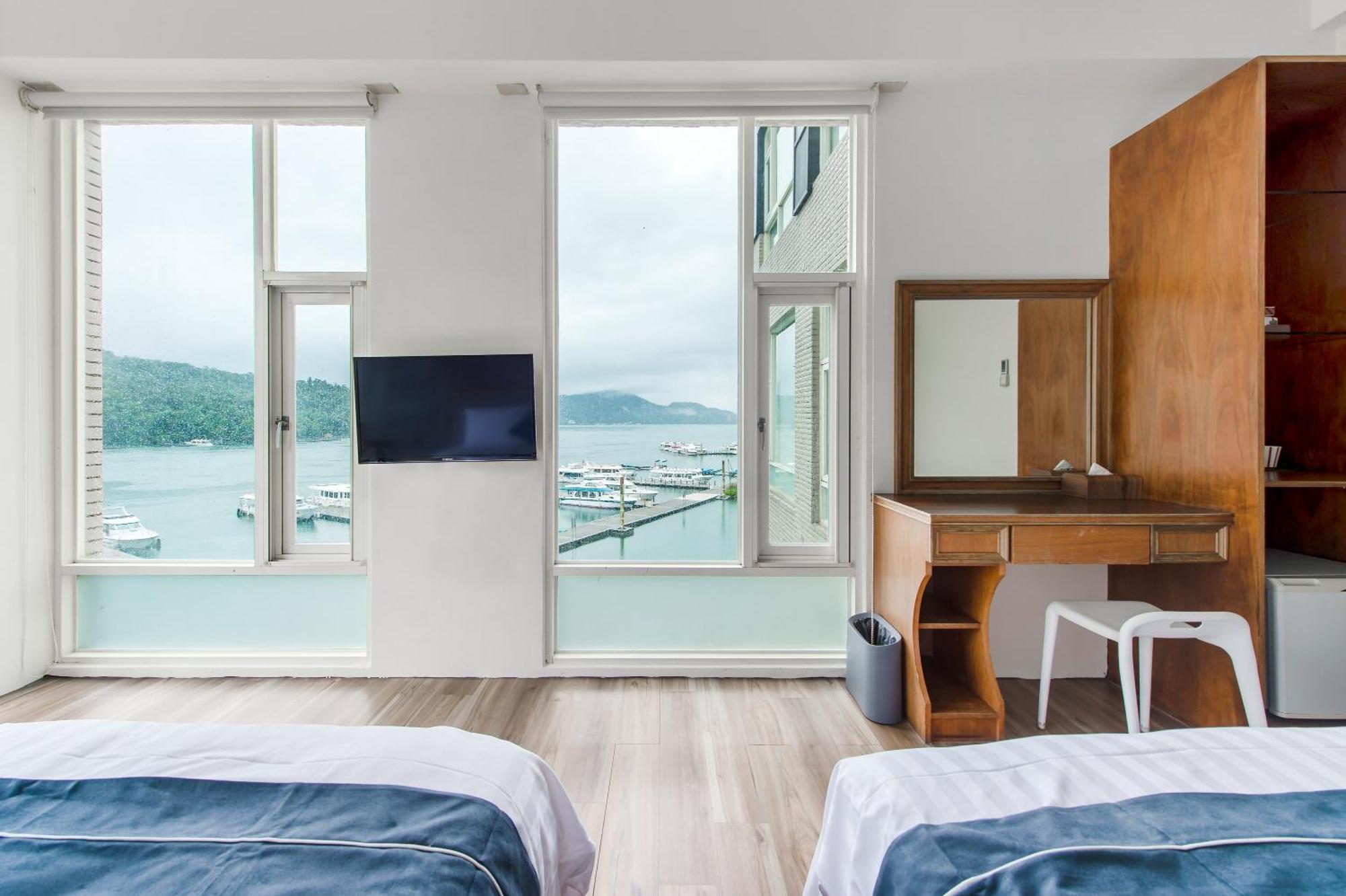 Shui Yang Boatel Hotel Yuchi Bagian luar foto