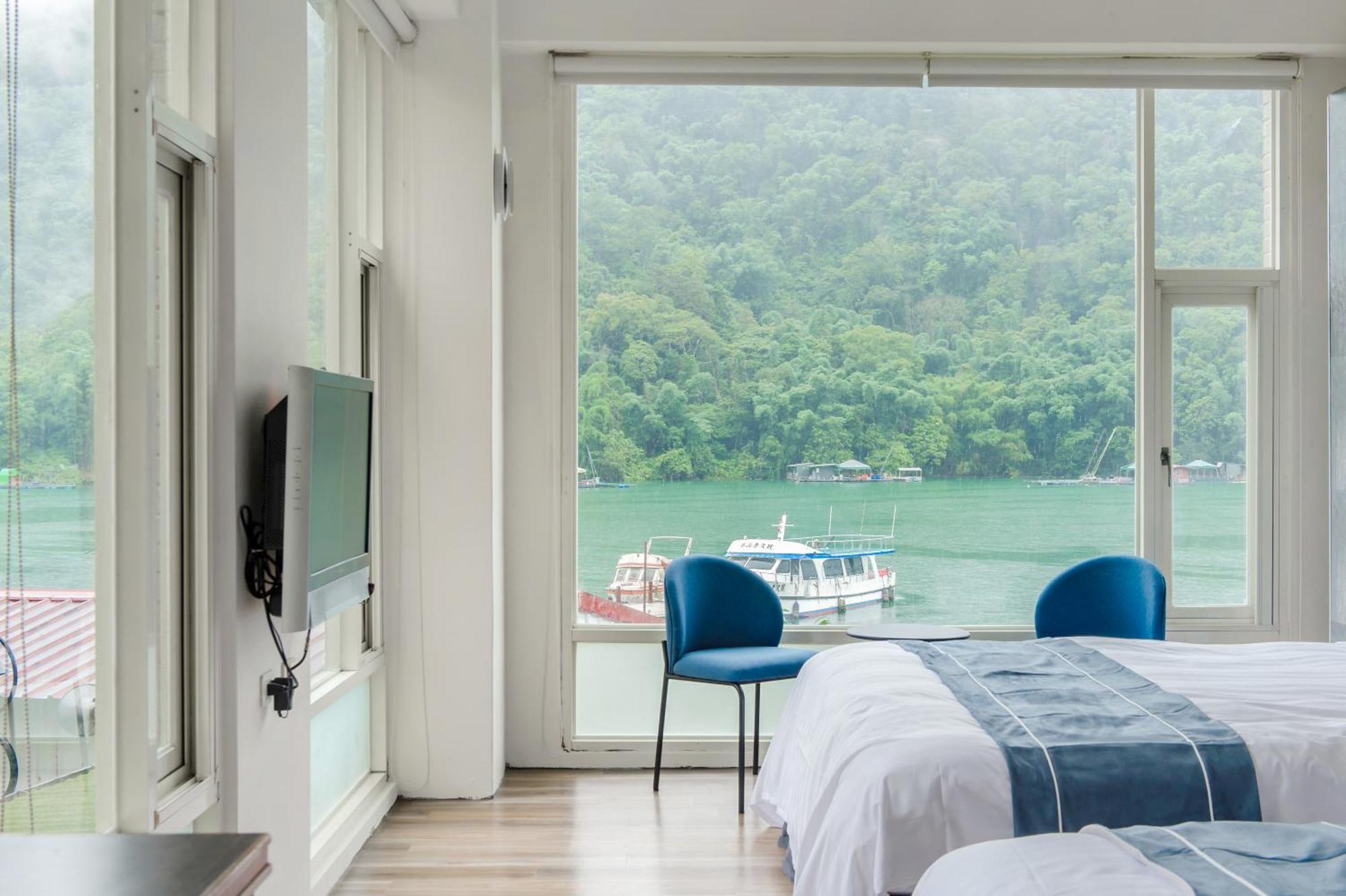 Shui Yang Boatel Hotel Yuchi Bagian luar foto