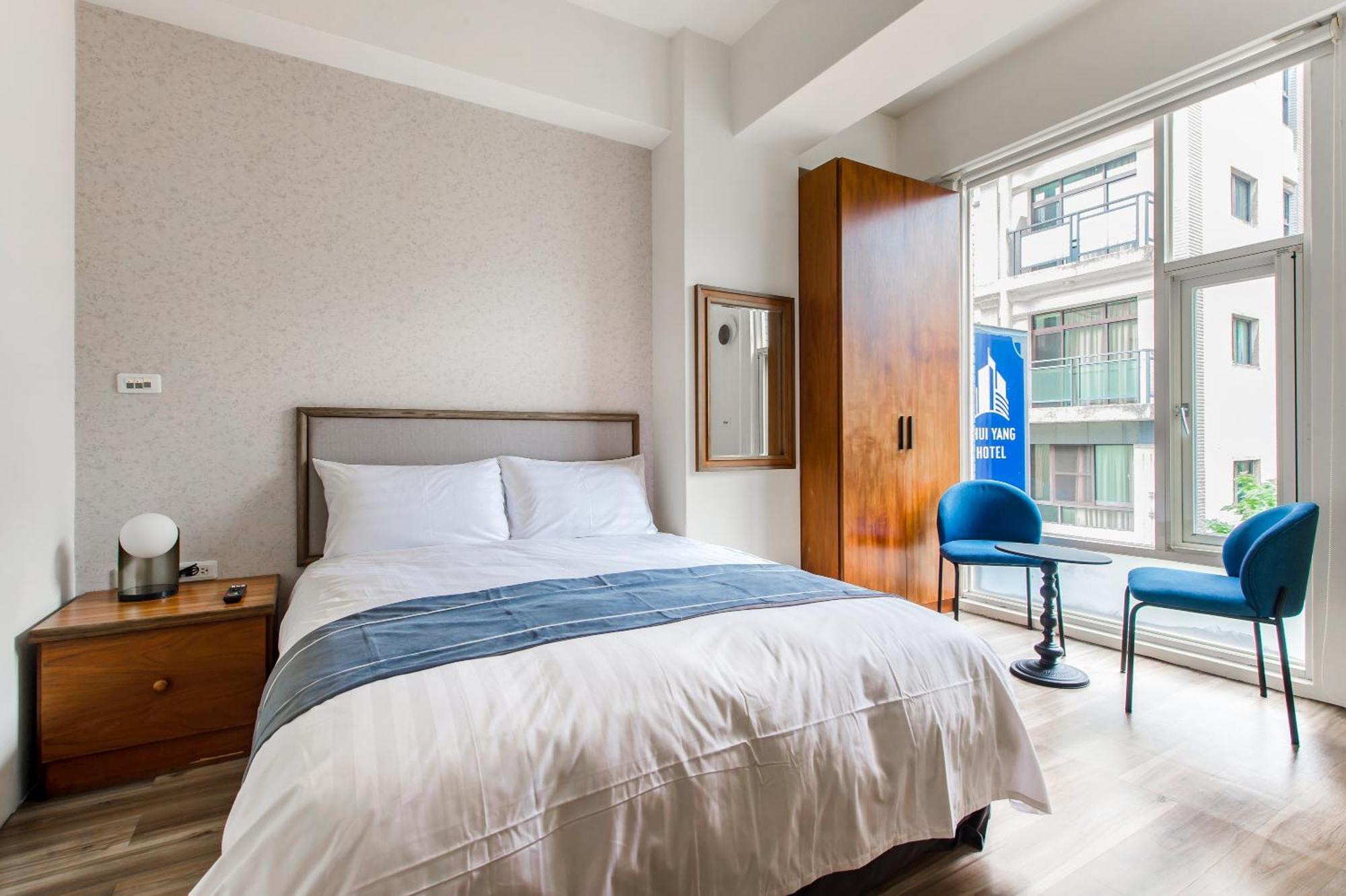 Shui Yang Boatel Hotel Yuchi Bagian luar foto